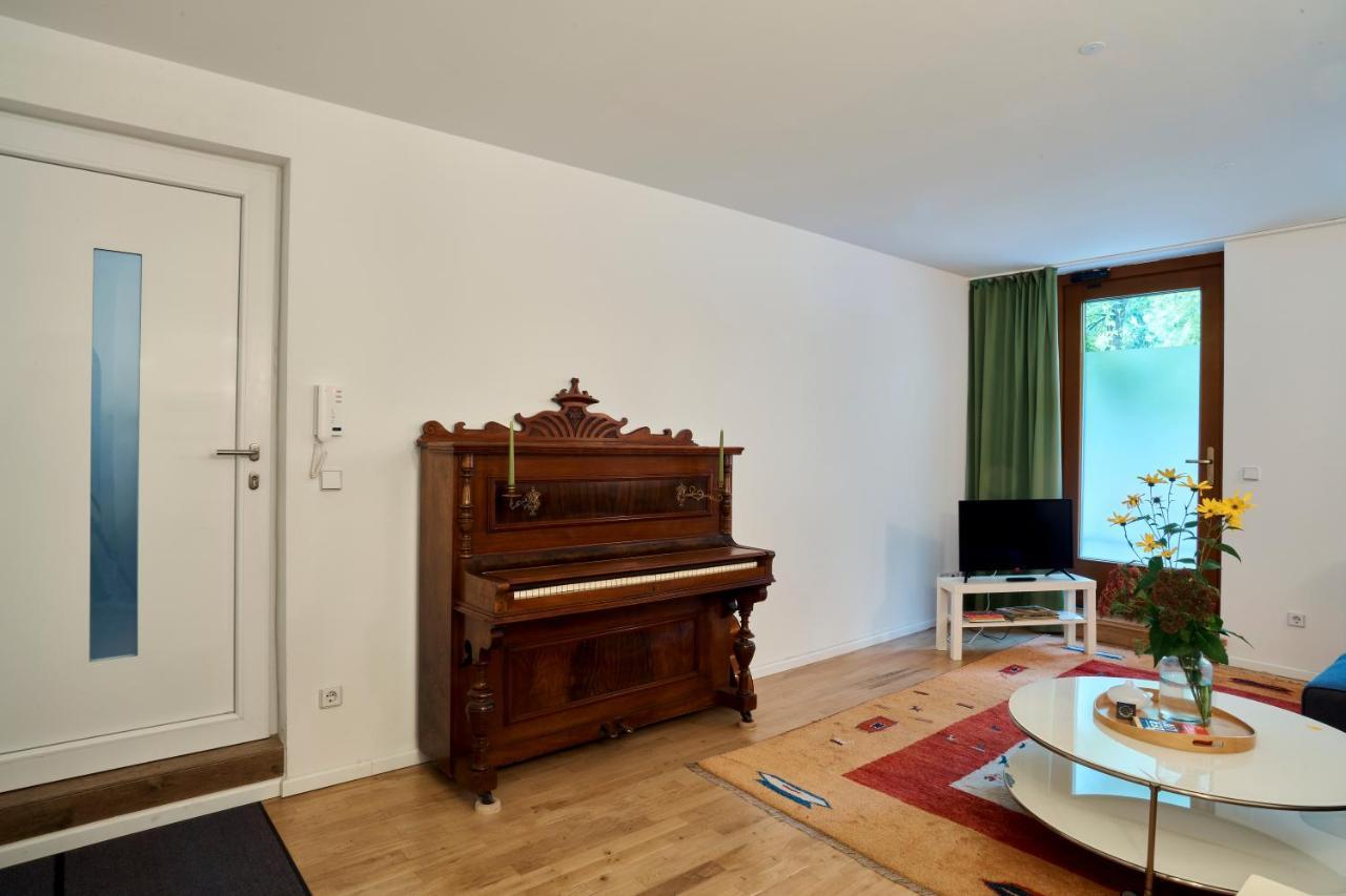 Beautiful Park Apartment For 4 Guests Берлин Экстерьер фото