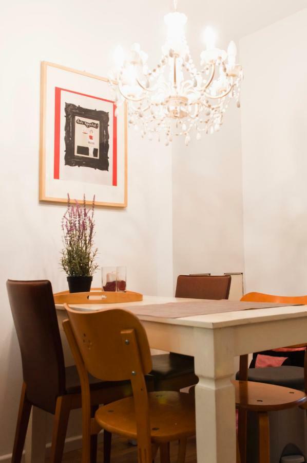 Beautiful Park Apartment For 4 Guests Берлин Экстерьер фото